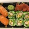 zalm nigiri + krab rolls